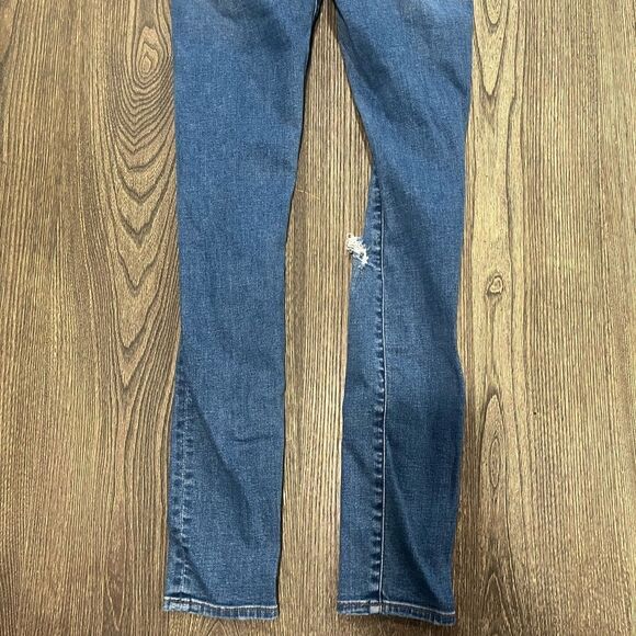Abercrombie & Fitch The Super Skinny Jeans Mid Rise Ripped Medium Wash Size 27/4 - Picture 10 of 11